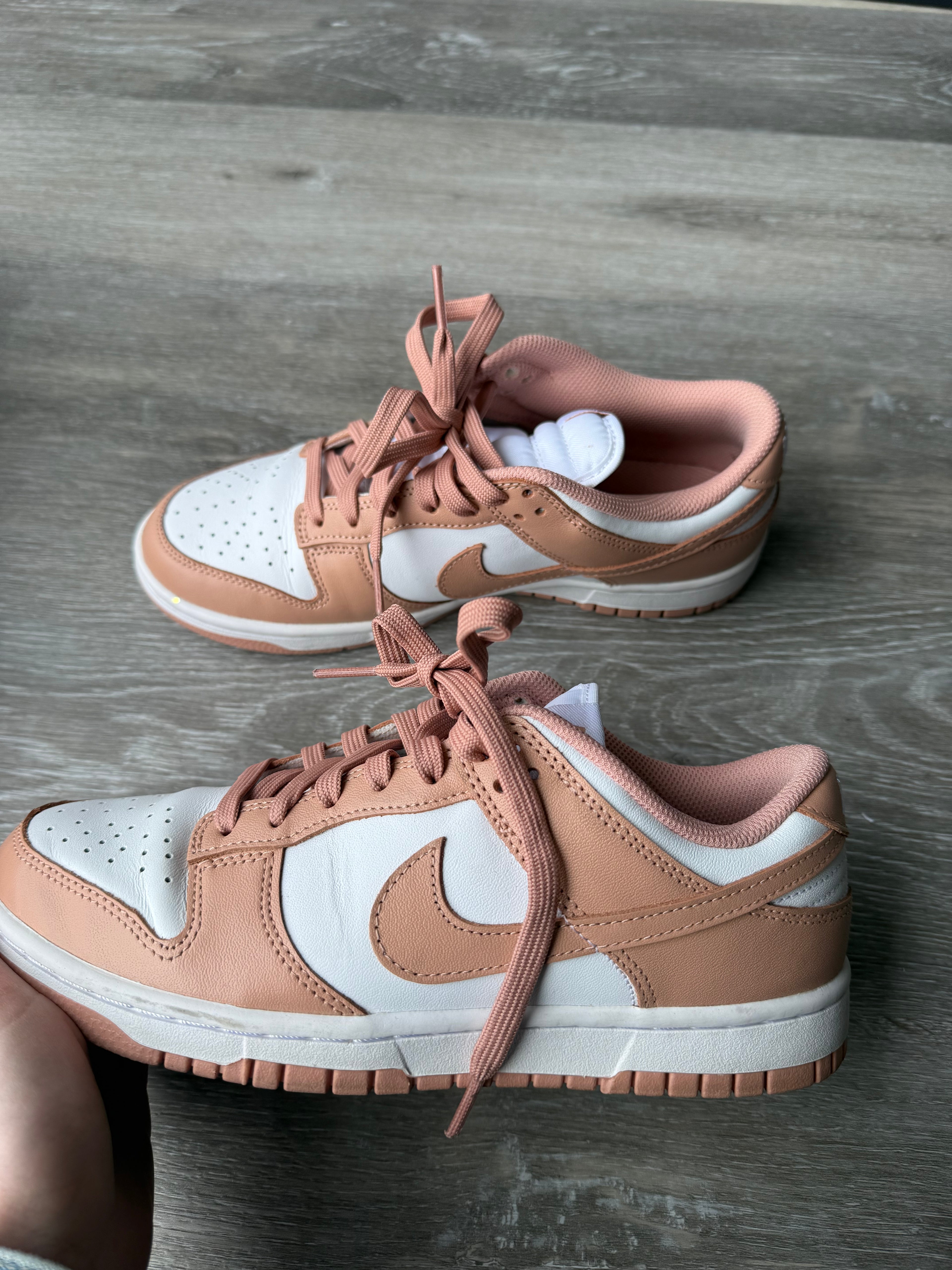 Nike Dunks Low Women's size 8