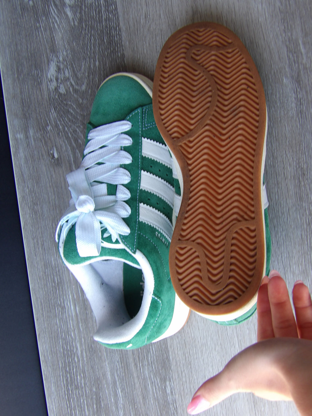 Adidas Campus 00s size 7.5