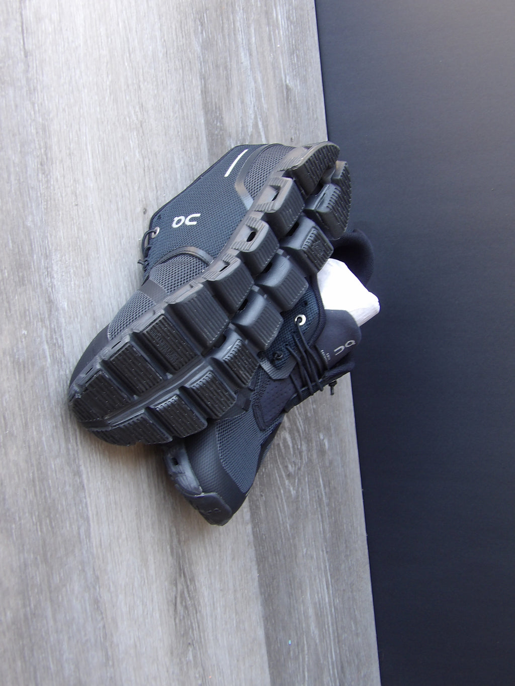 Cloud 5's size 8.5