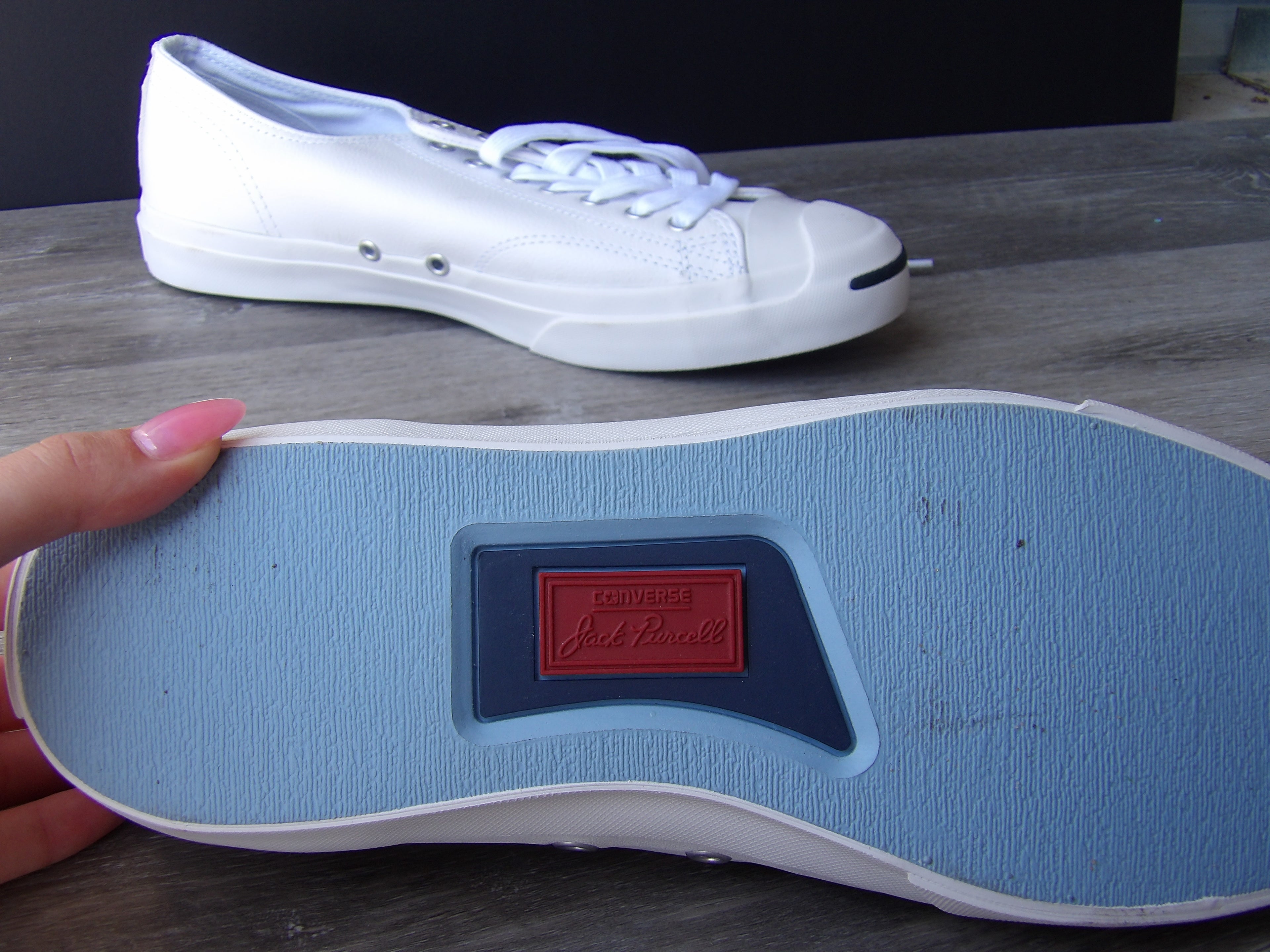 Converse All Star low-top sneakers size 9.5