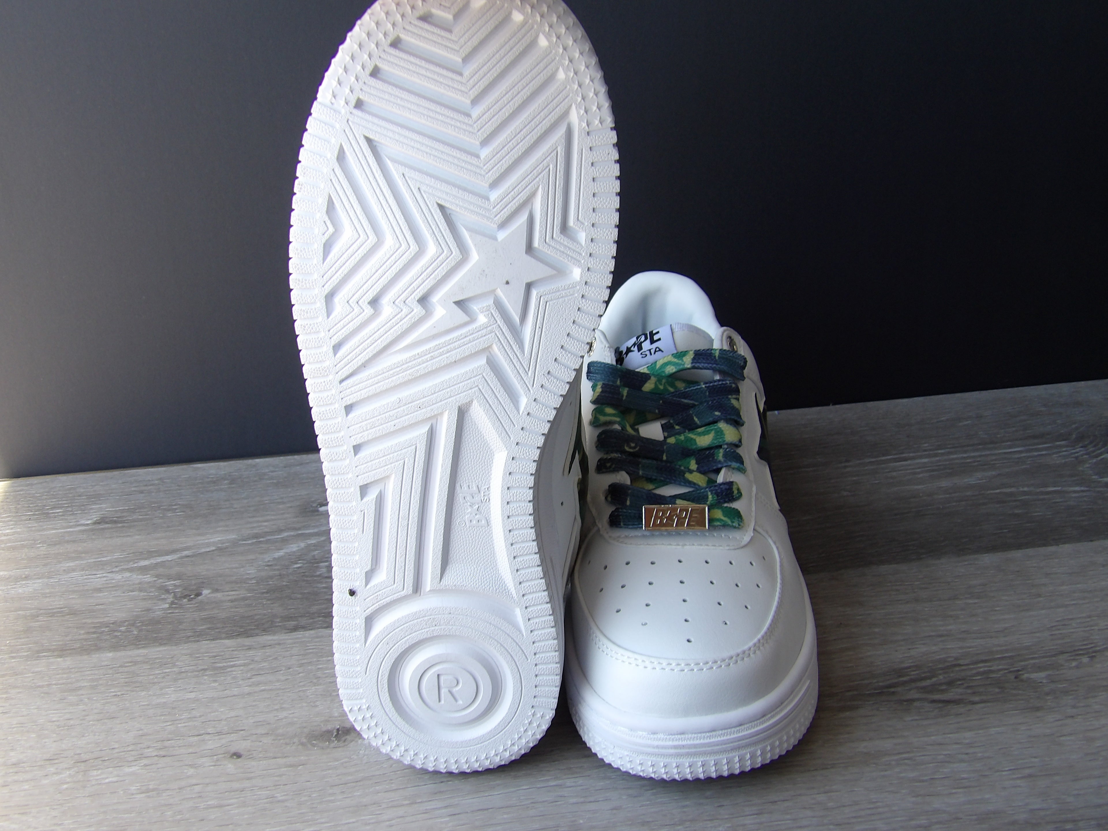 Bape Sta Low White ABC Camo Green size 9.5