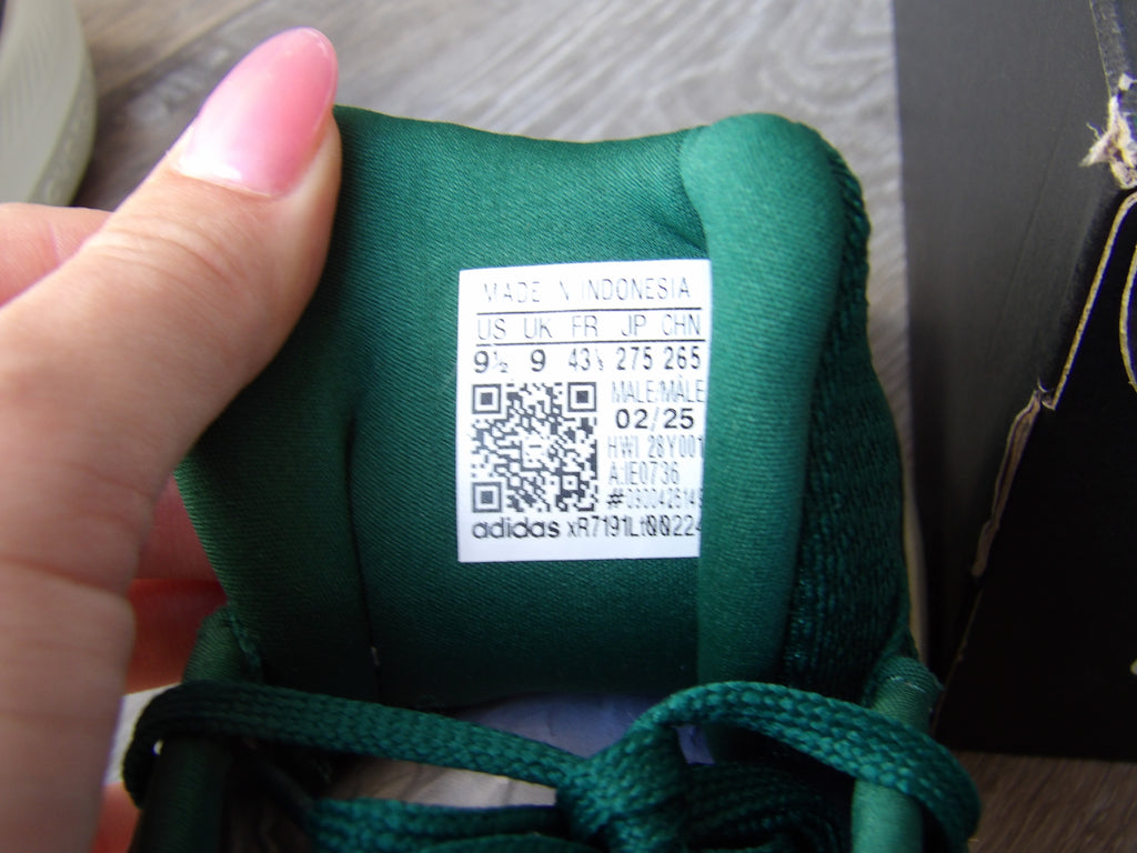 Adidas Run Falcon 3.0 size 9.5
