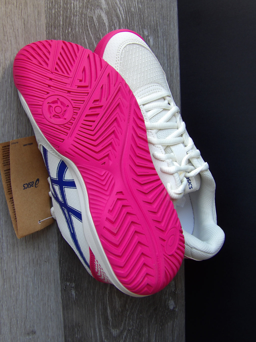 Asics Women's Gel-Delicate 8 Tennis Shoes size 5.5