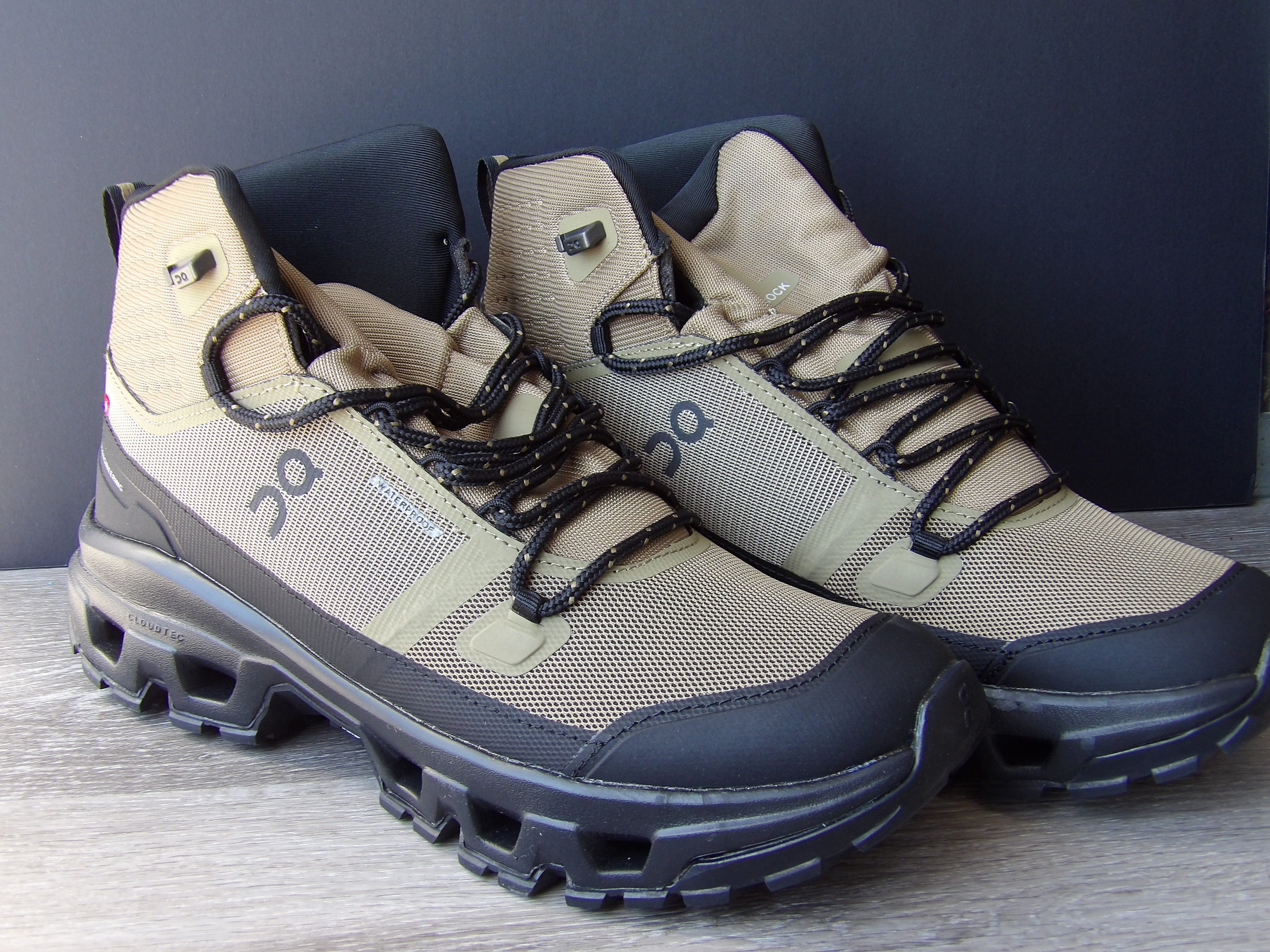 Oncloud Cloudrock Mid WP size 10