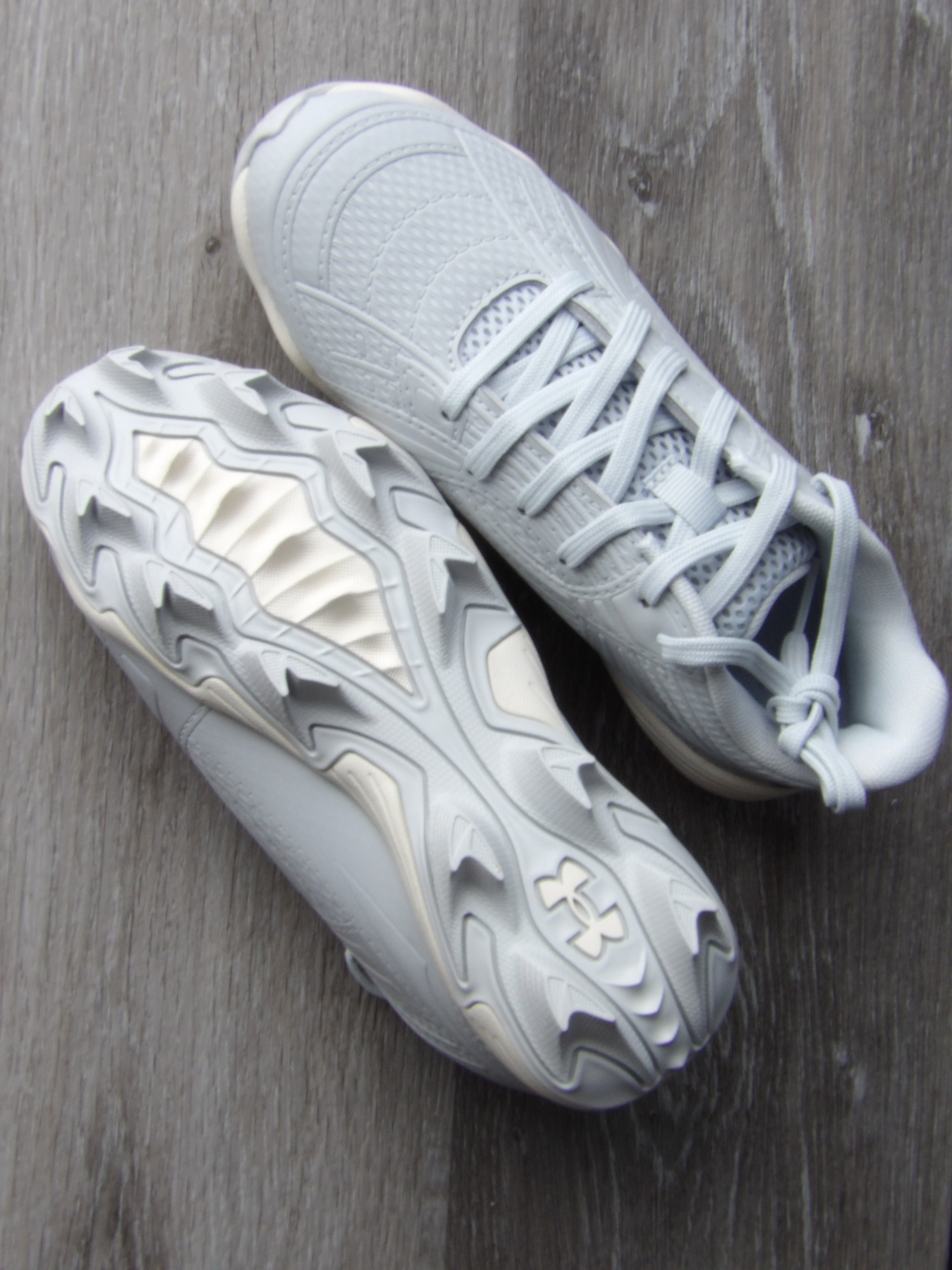 Under Armour Glyde Sola RM Softball Cleats size 2