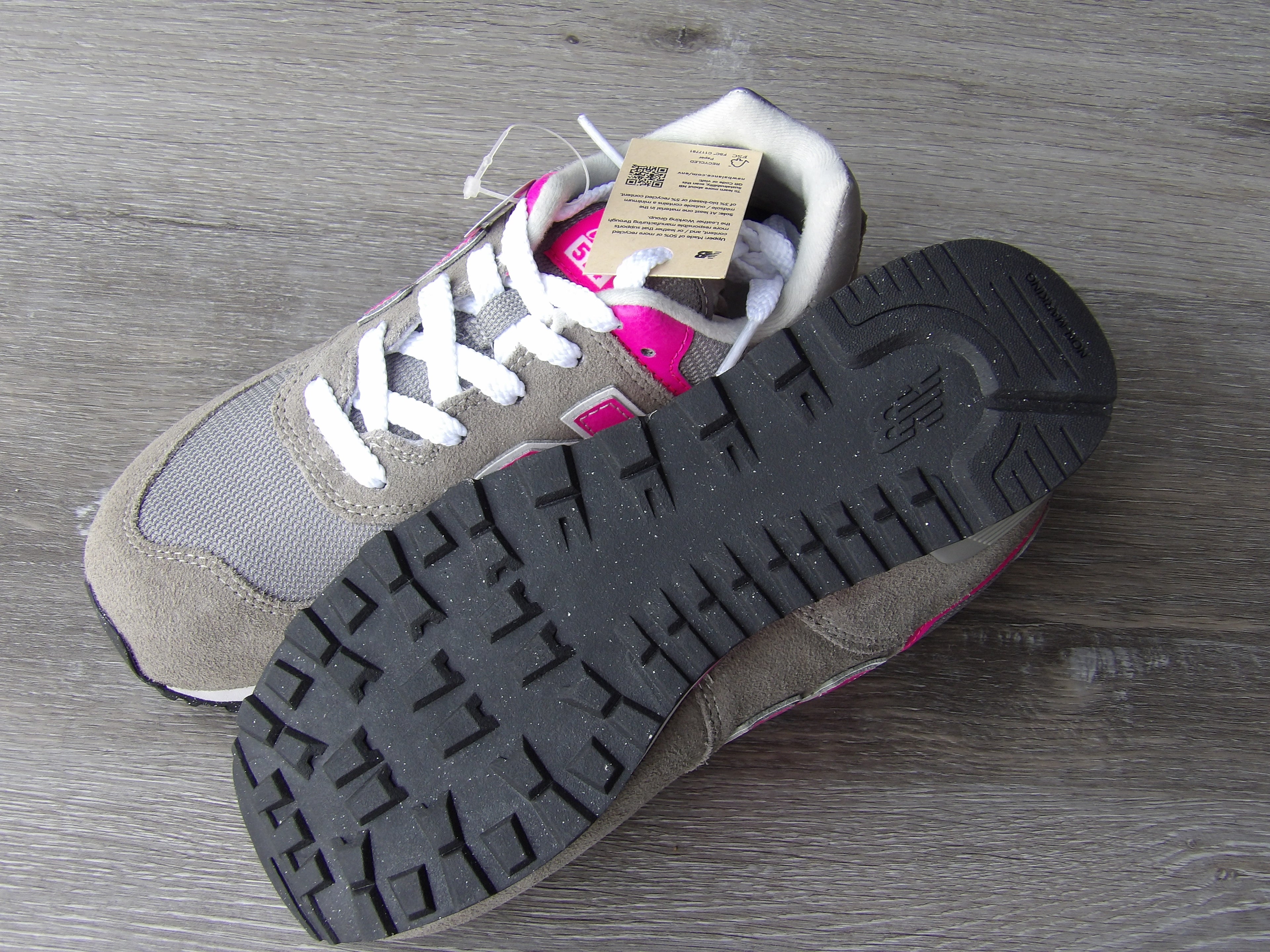 New Balance kids 'Grey Pink' sneakers size 5.5