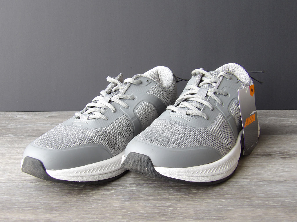 Avia Mens Gray Tennis Shoes size 9