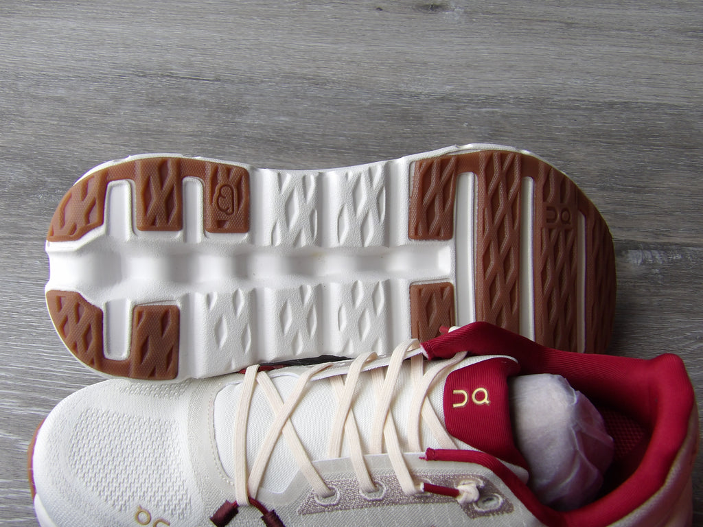 Oncloud Cloud Tilt size 9.5