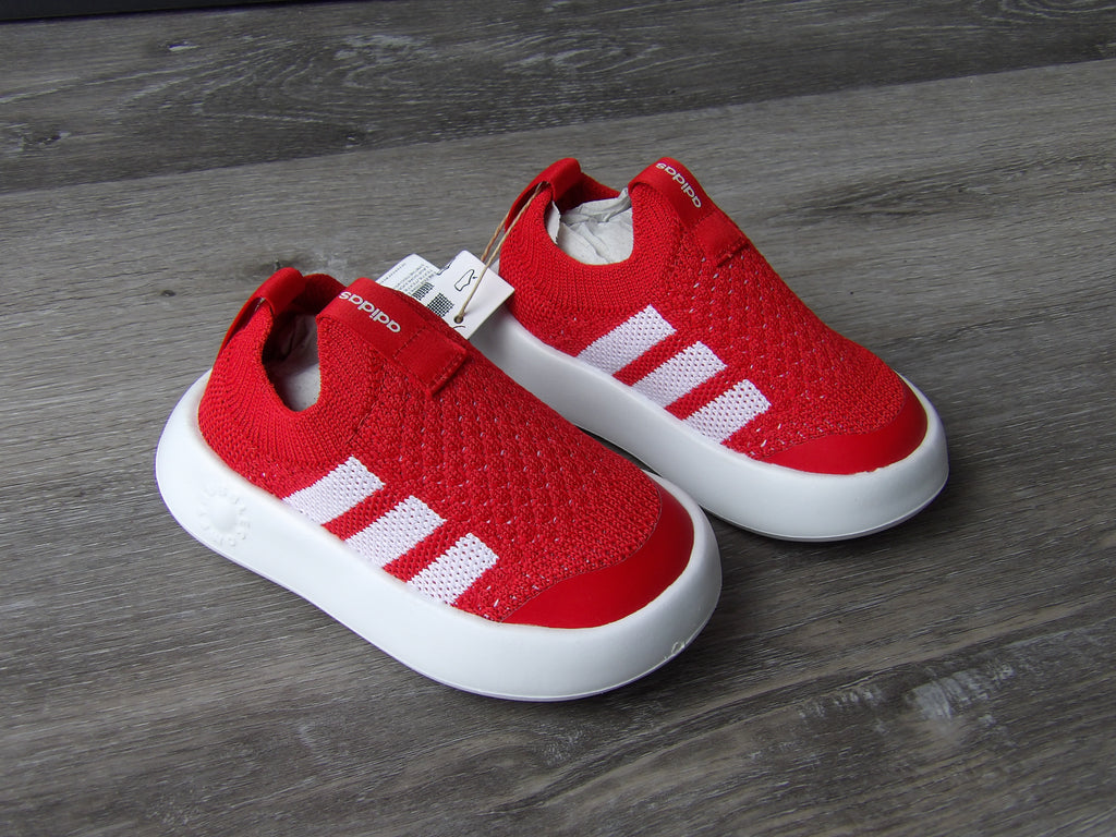 Adidas kids Bubblecomfy shoes size 6