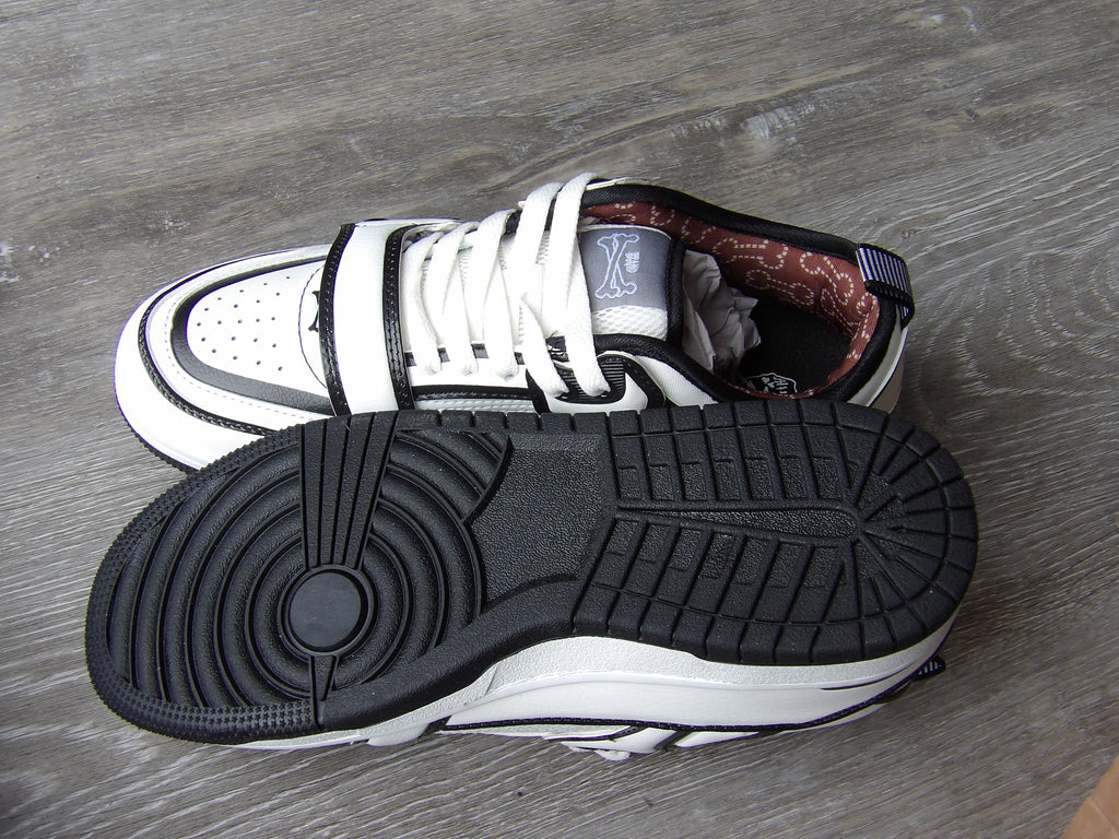 X Bones collection sneakers size 5.5