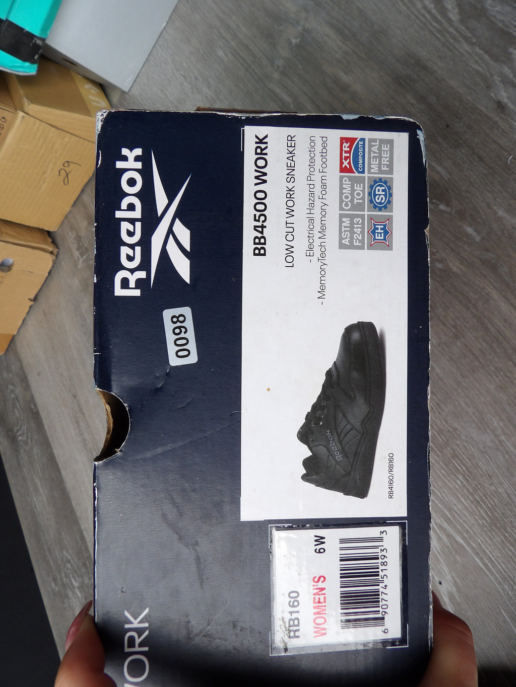 Reebok low Cut Work Sneaker size 6