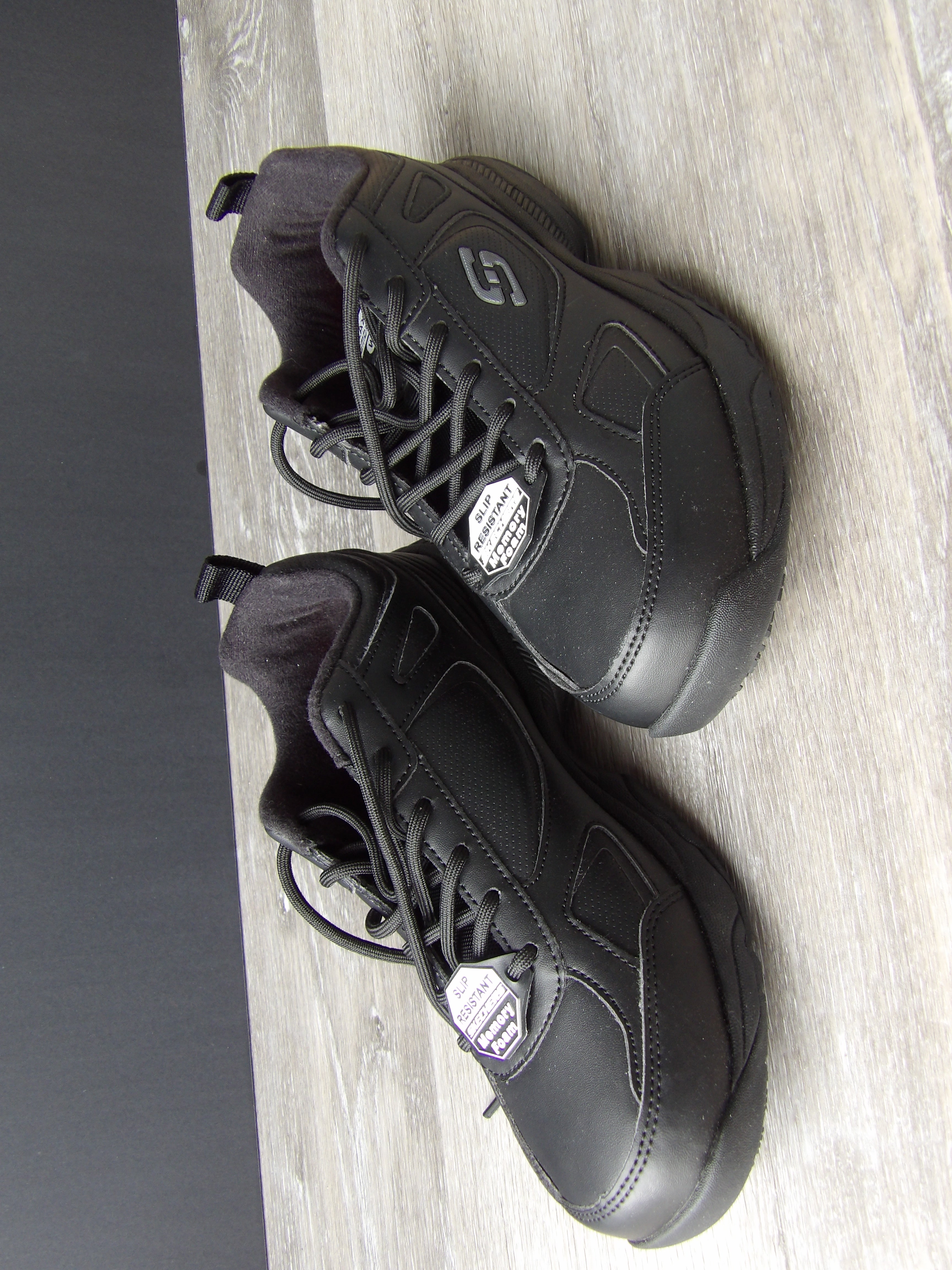 Skechers Work Relaxed Fit: Dighton SR Shoes size 7.5