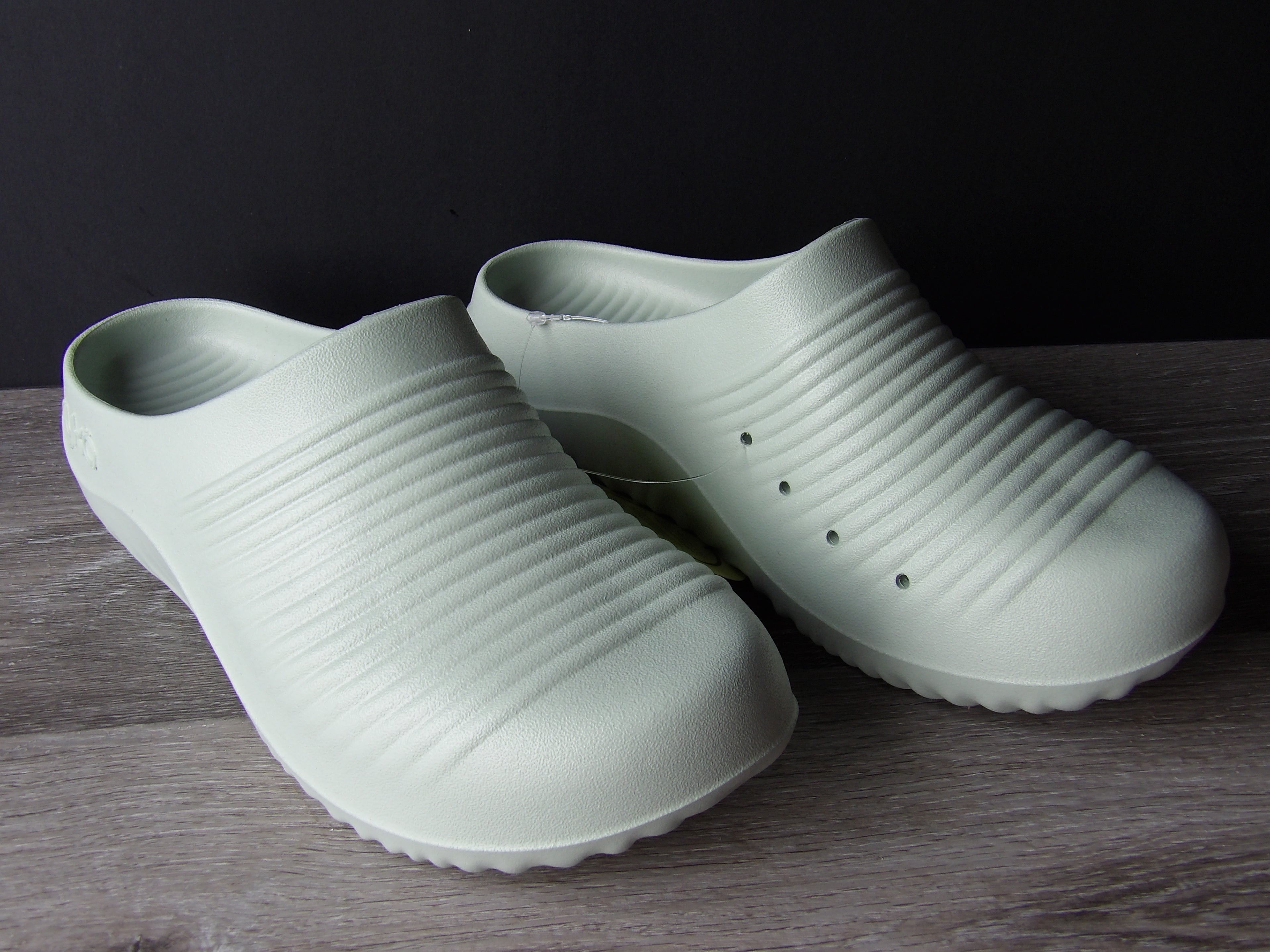 Ryka Women's Echo recovery clog shoes size 8