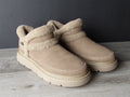Skechers Hands free slip ons size 7.5