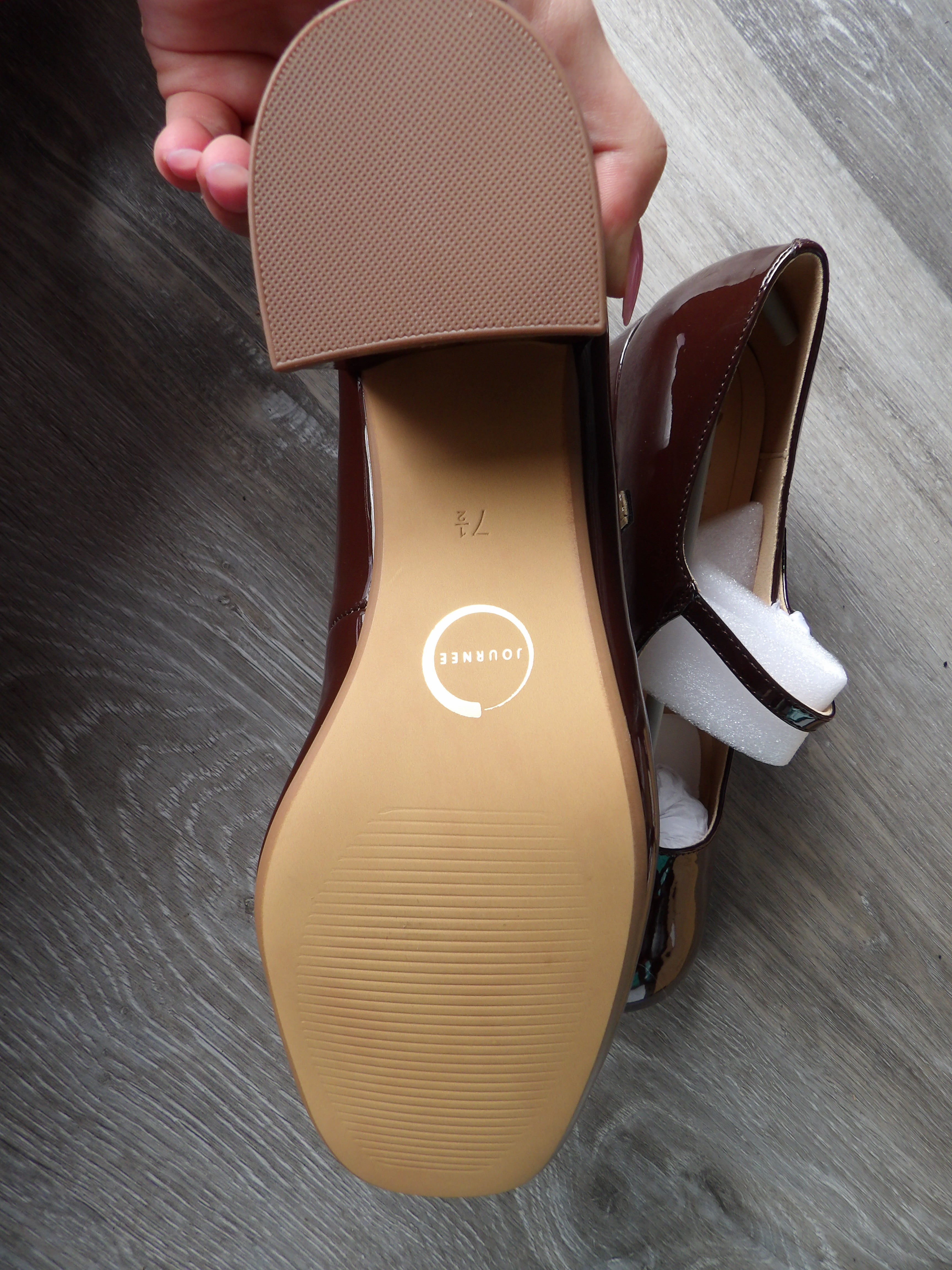Journee	Brown Patent Leather Sqaure Toe Mary Jane Chunky Heels size 7.5