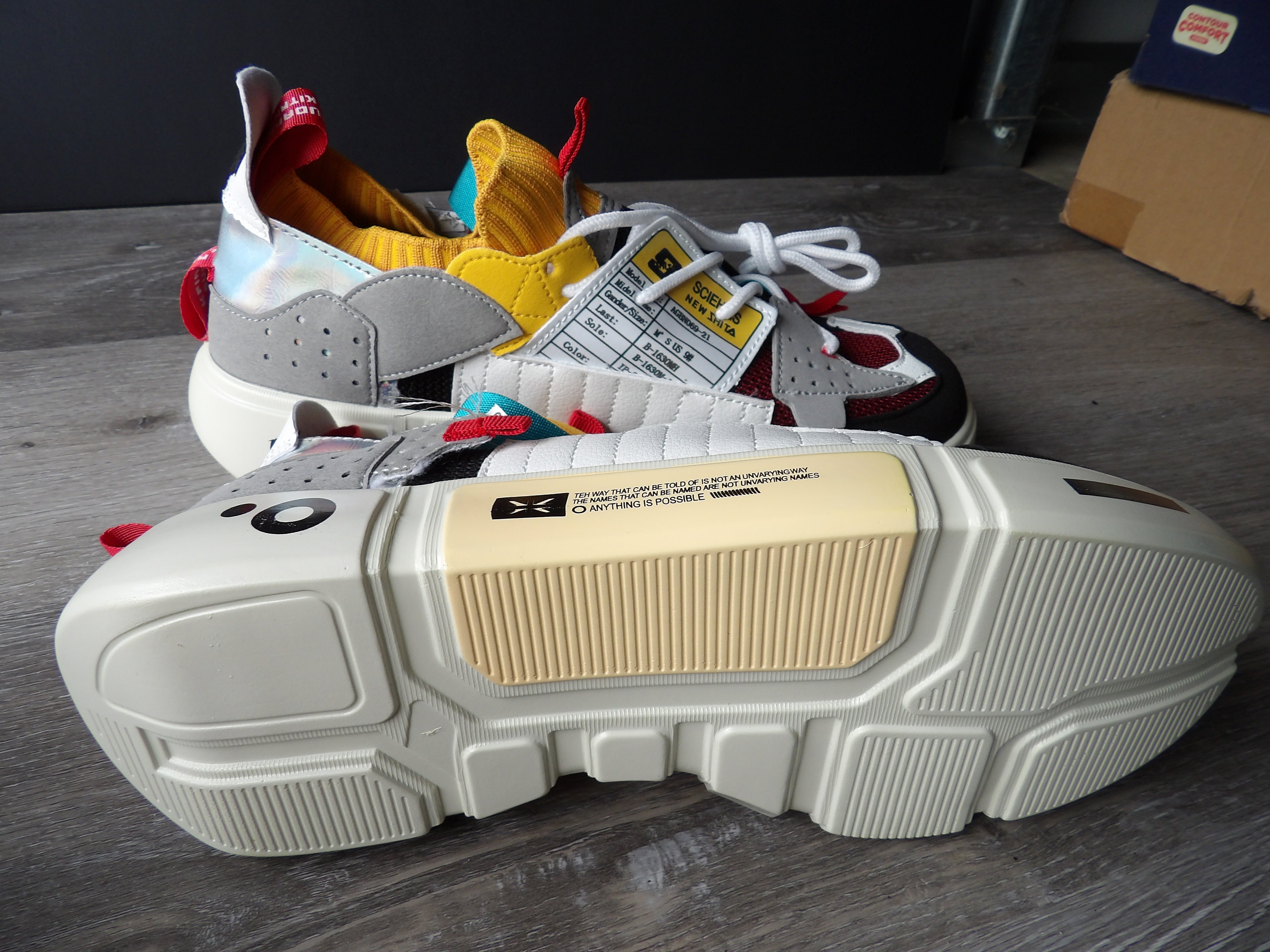 Li-ning essence two series size 8.5