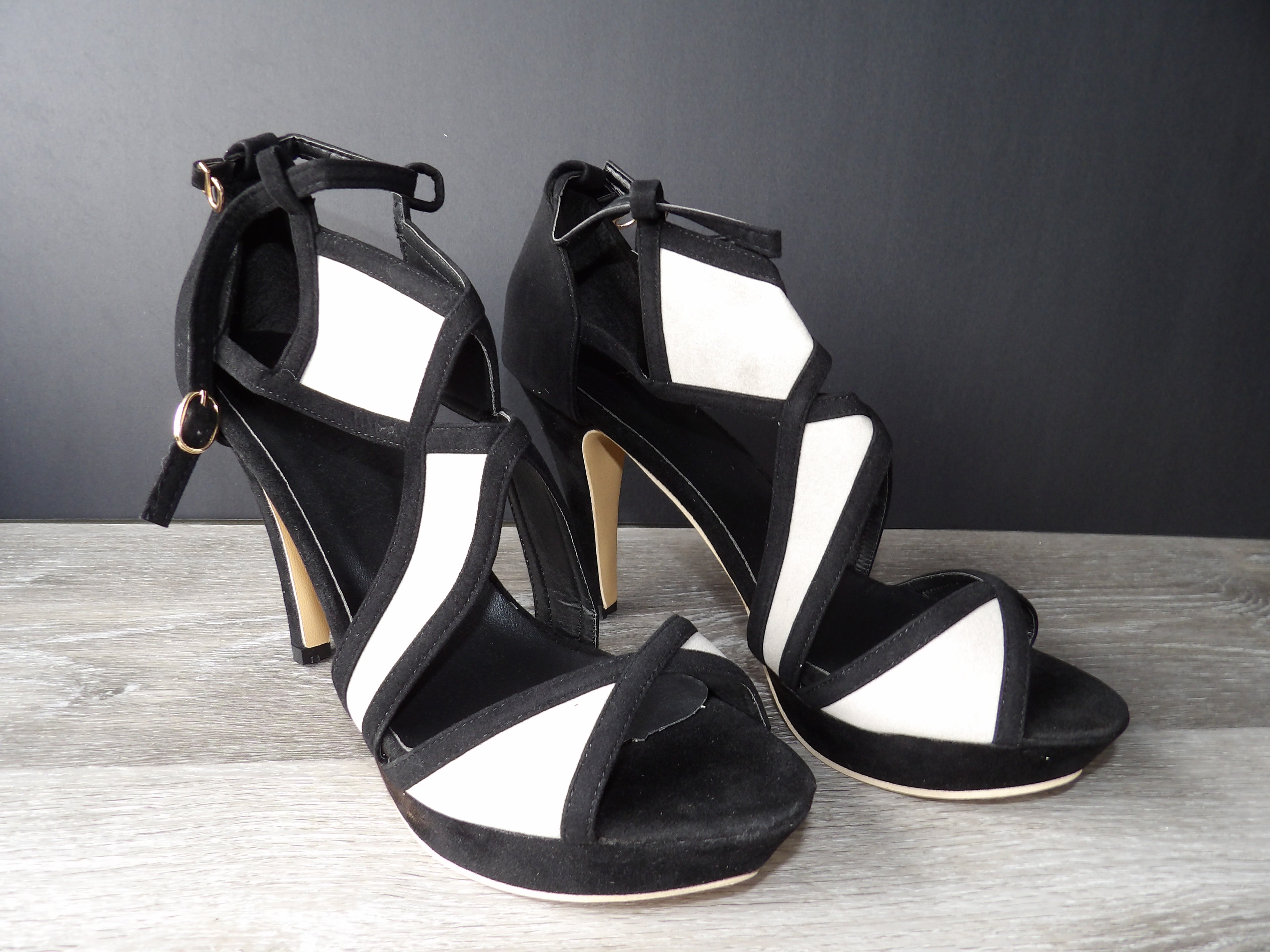 Womens Fashion Summer Peep Toe Hollow Out Ankle size 42