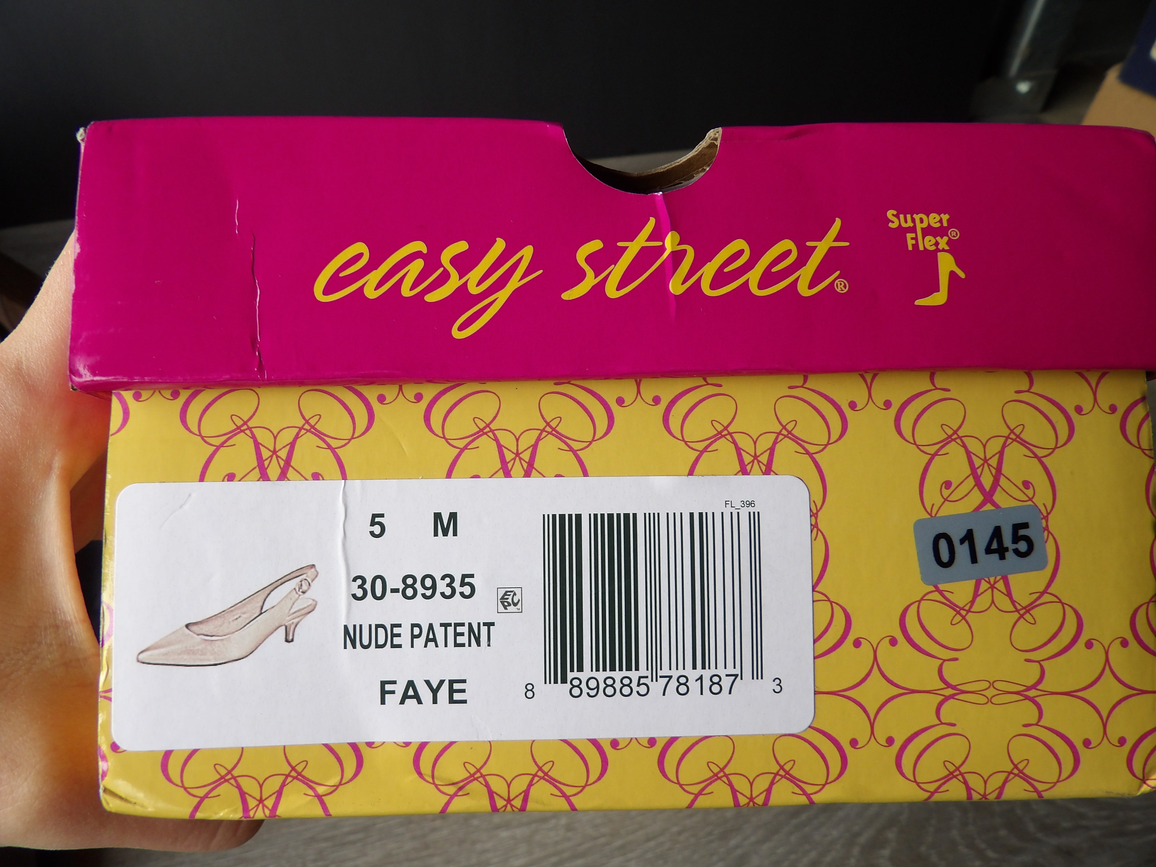 Easy Street Beige Slingback Heels size 5