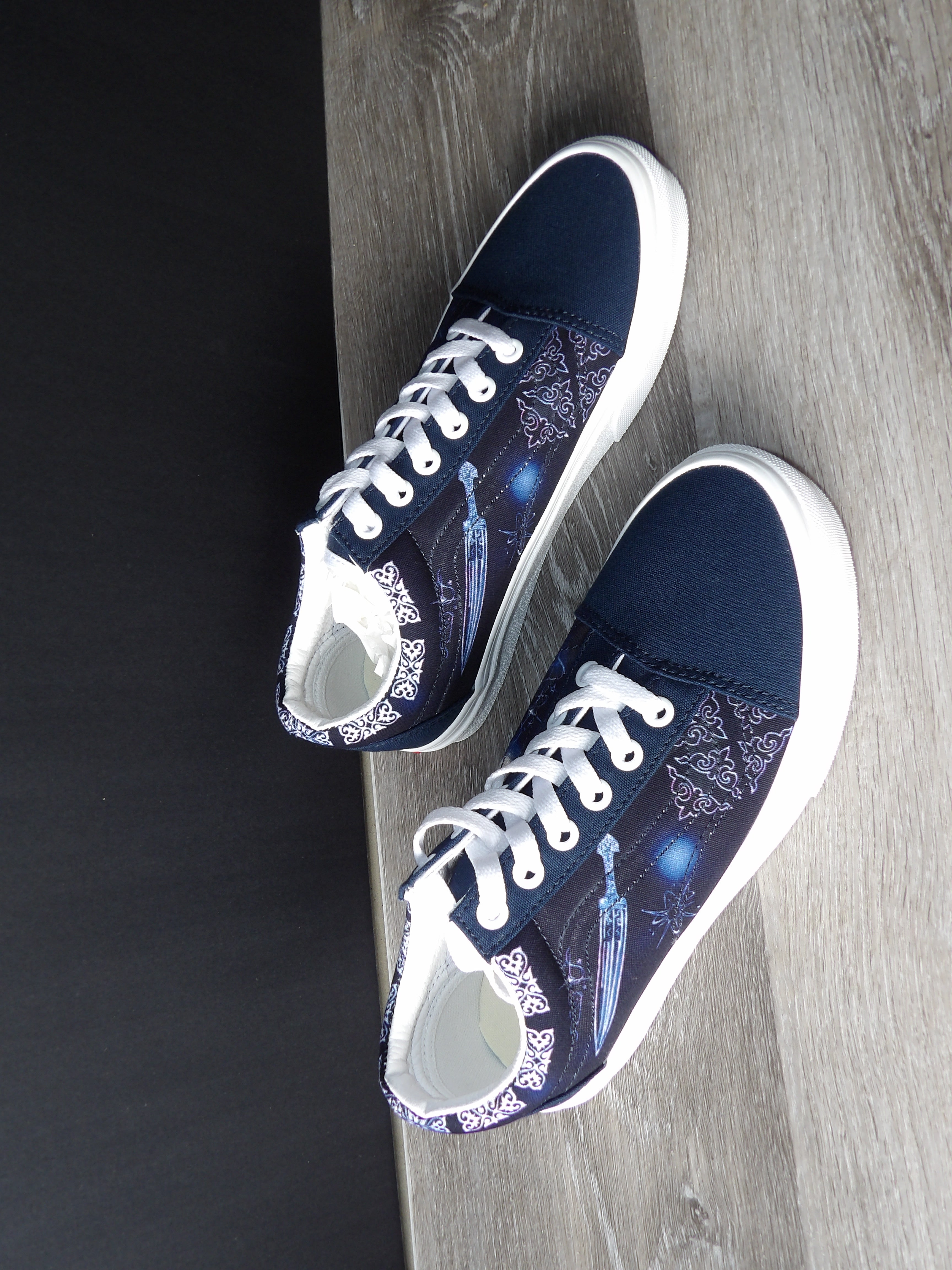 Vans Custom Designed Dark Blue Canvas Sneaker with Sword and Cloud Graphics size 5.5