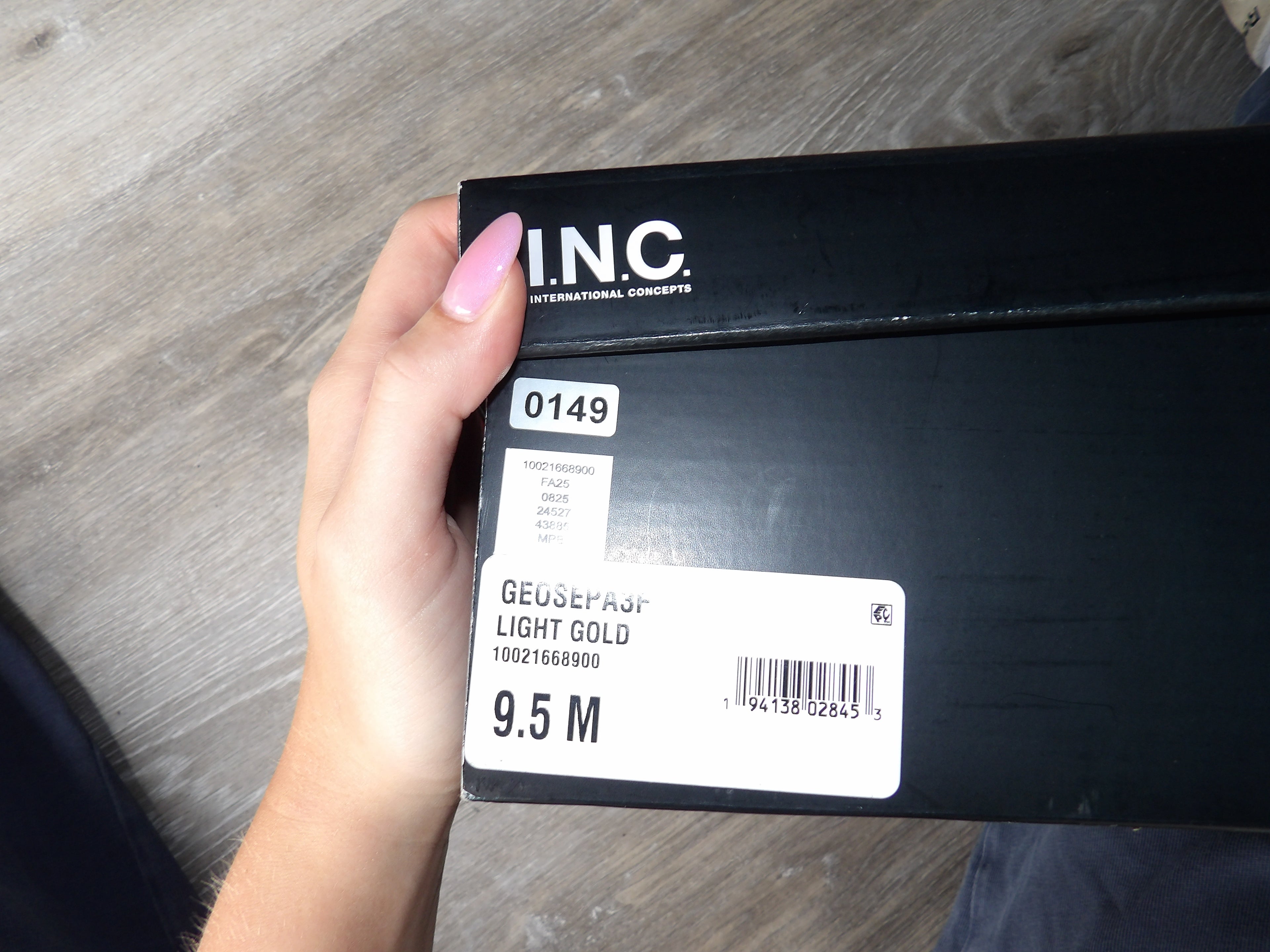 I.N.C. Internrational Concepts Womens Geosepa Halter Pumps size 9.5