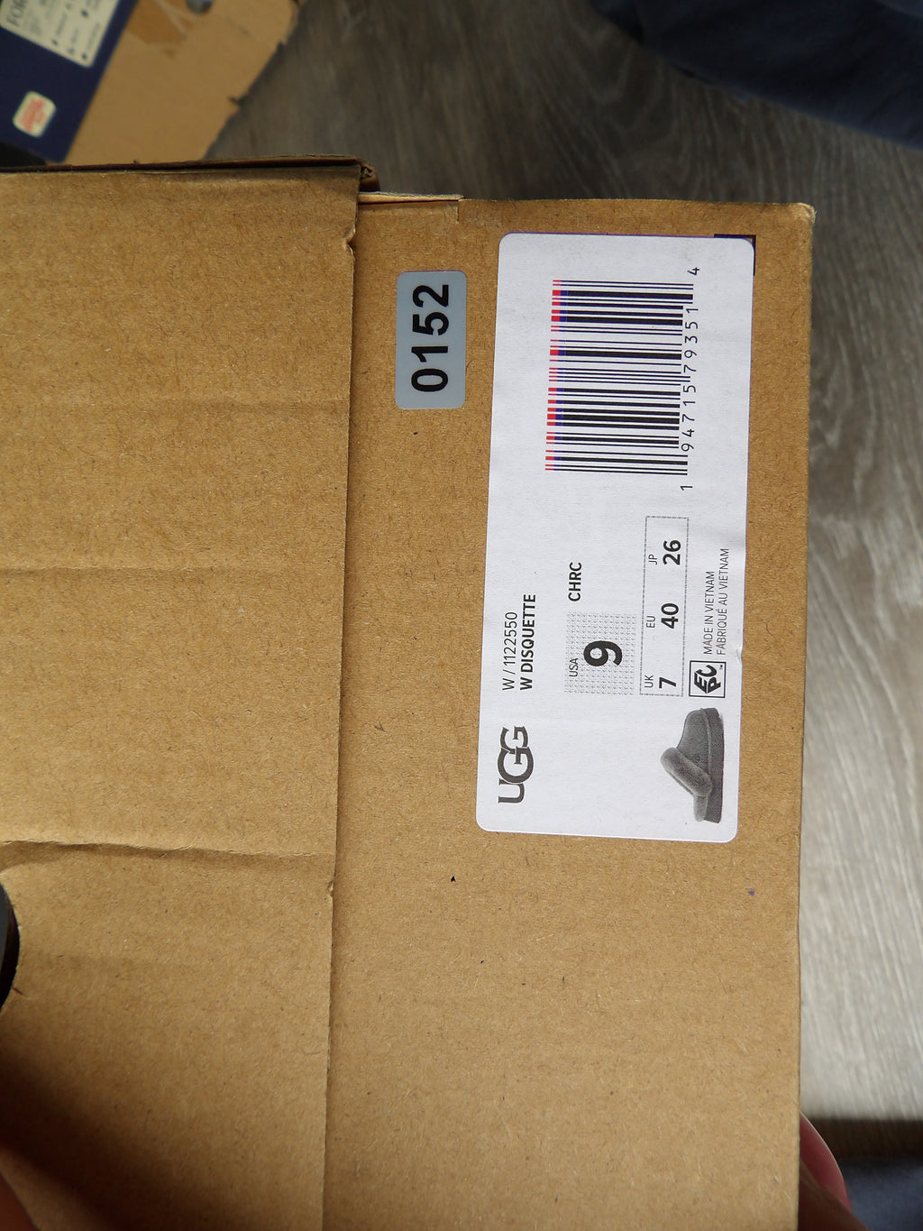 Ugg Disquette Womens Slippers size 9