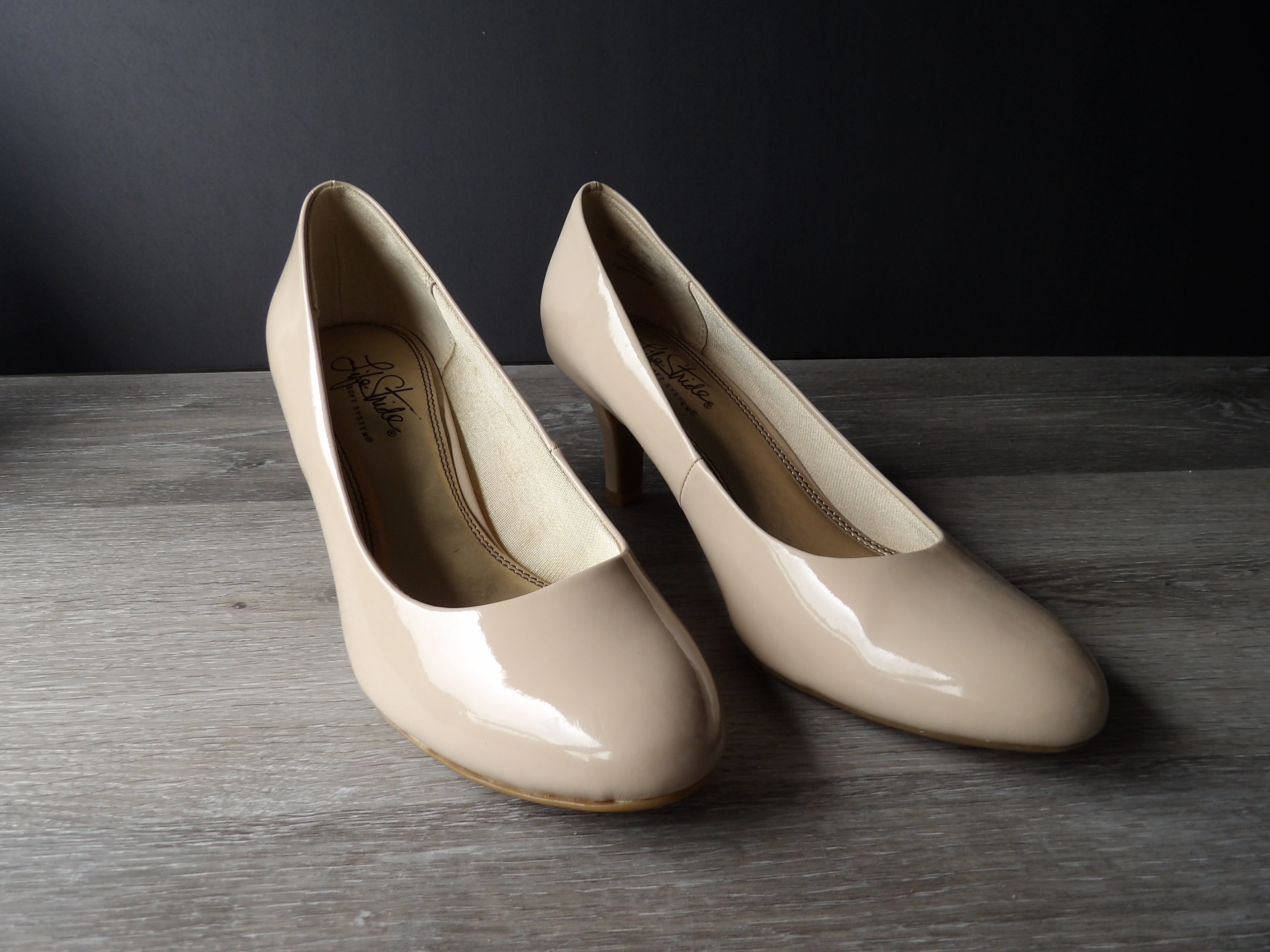 LifeStride Pumps size 7