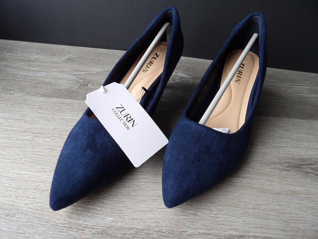 Zurin Suede Pointed Toe Slip on Pumps size 8