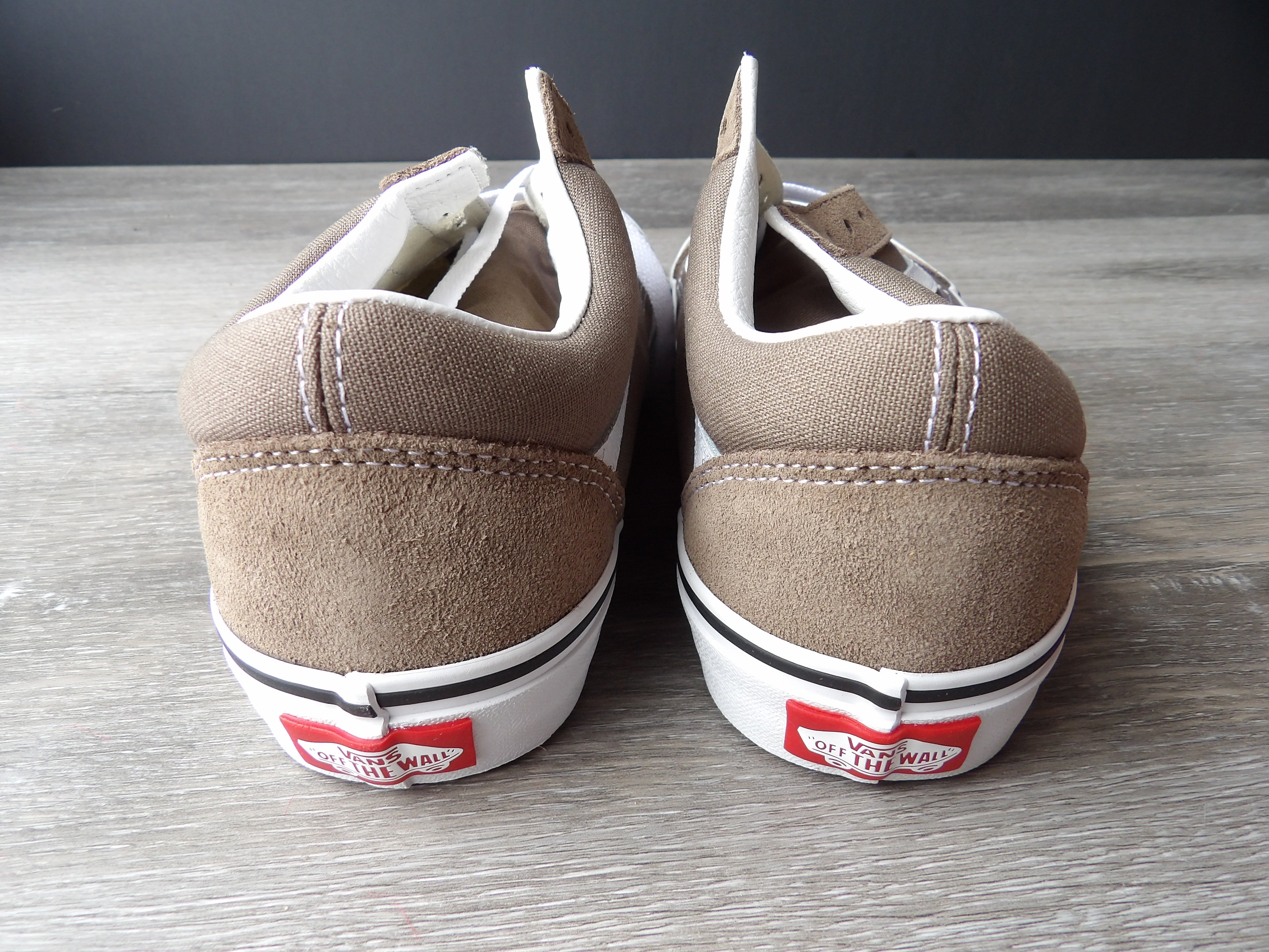Vans Old Skool Sneakers size 6