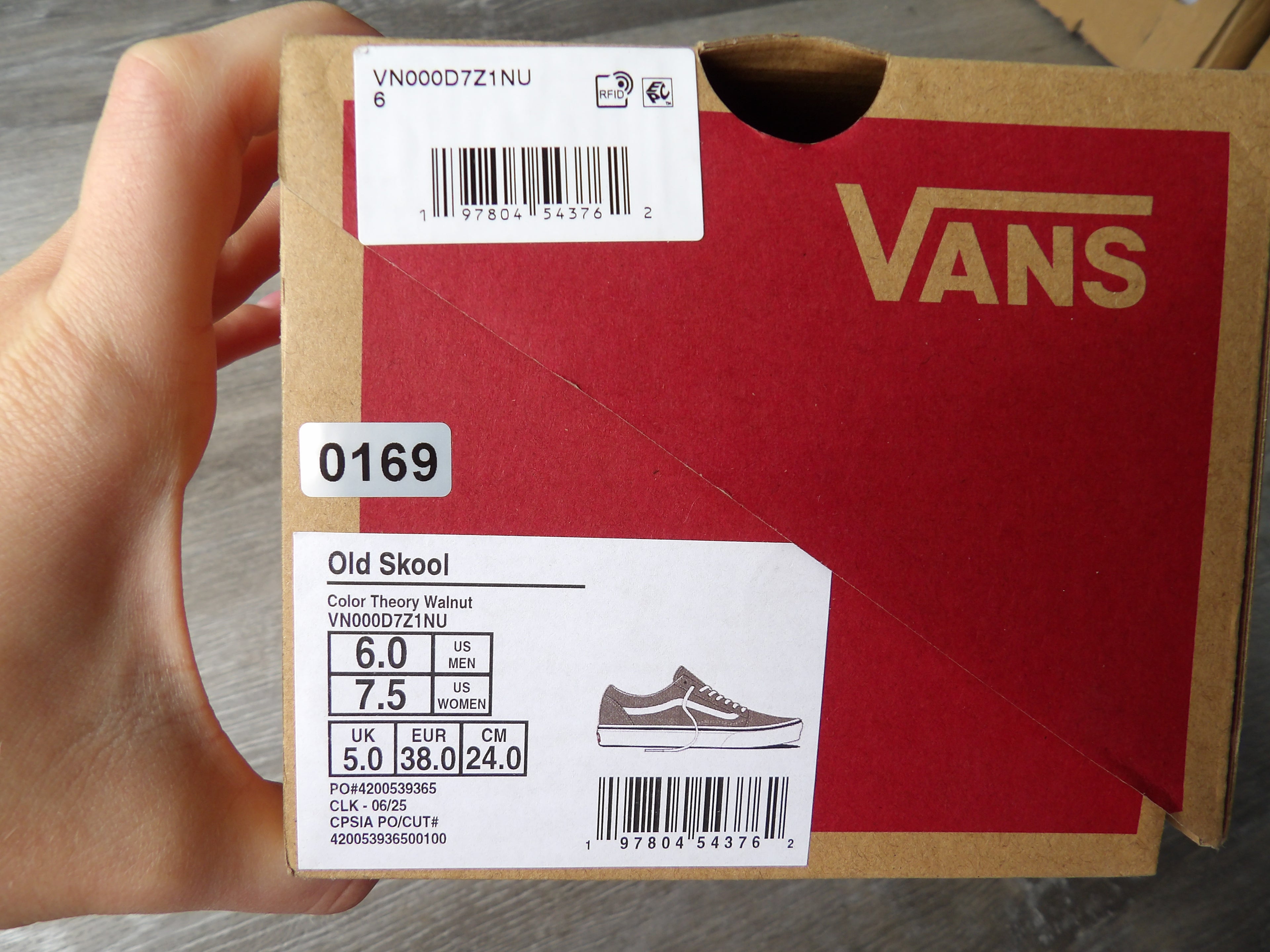 Vans Old Skool Sneakers size 6