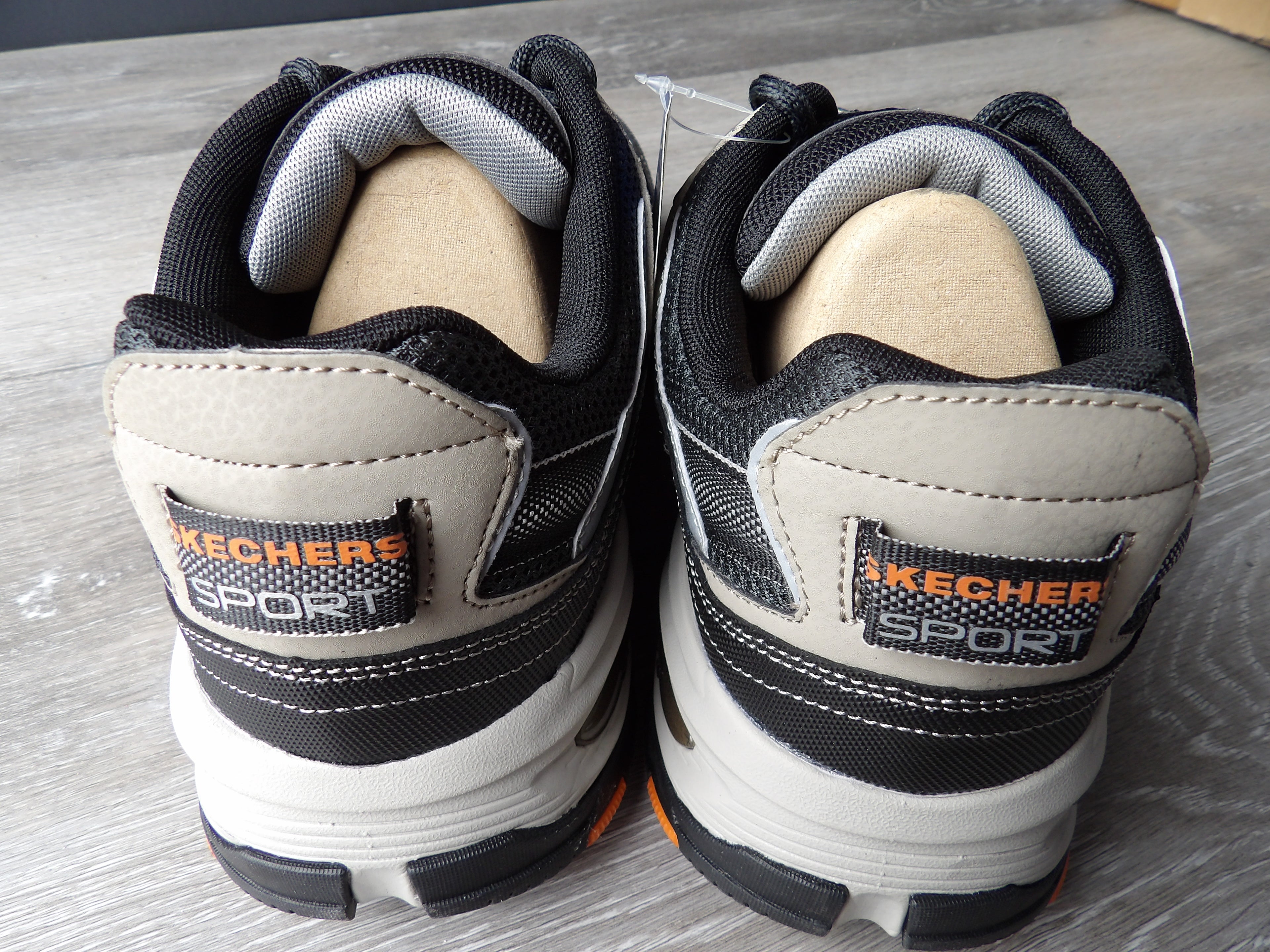 Skechers Mens Vigor 3.0 Trail size 9