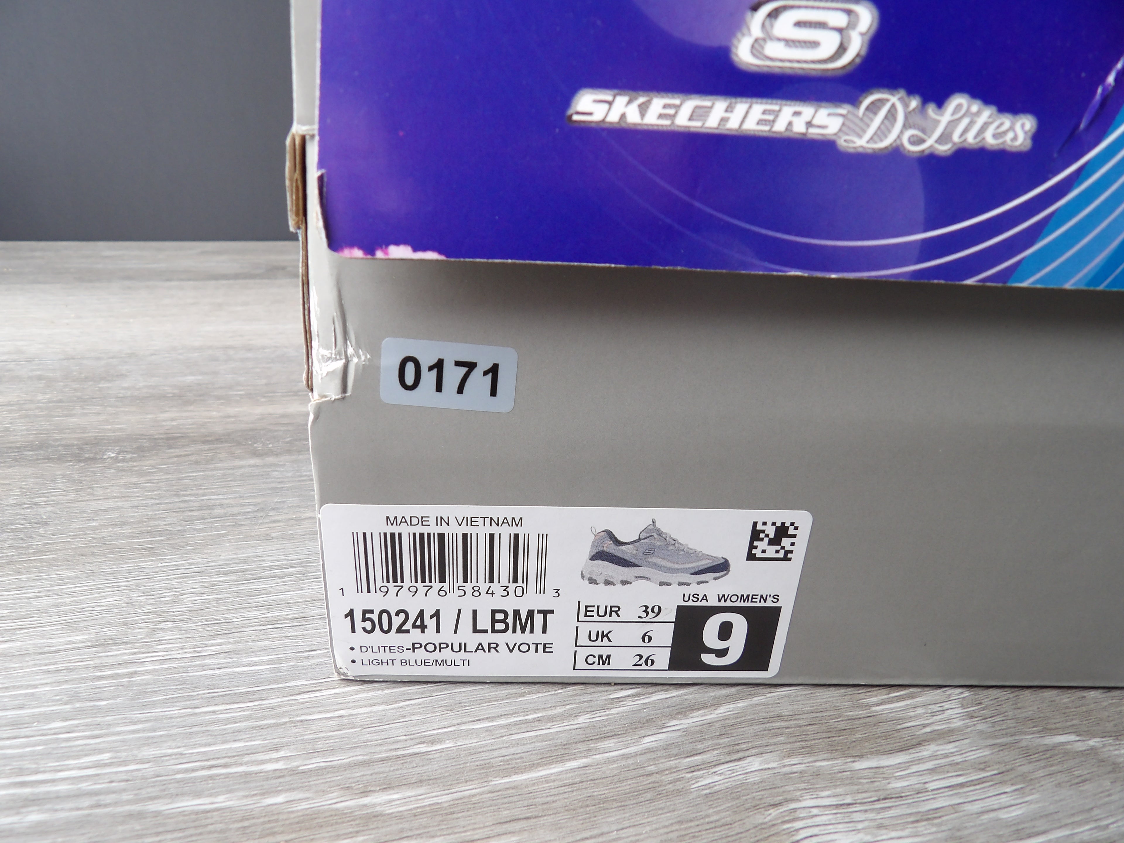 Skechers Mens Vigor 3.0 Trail size 9