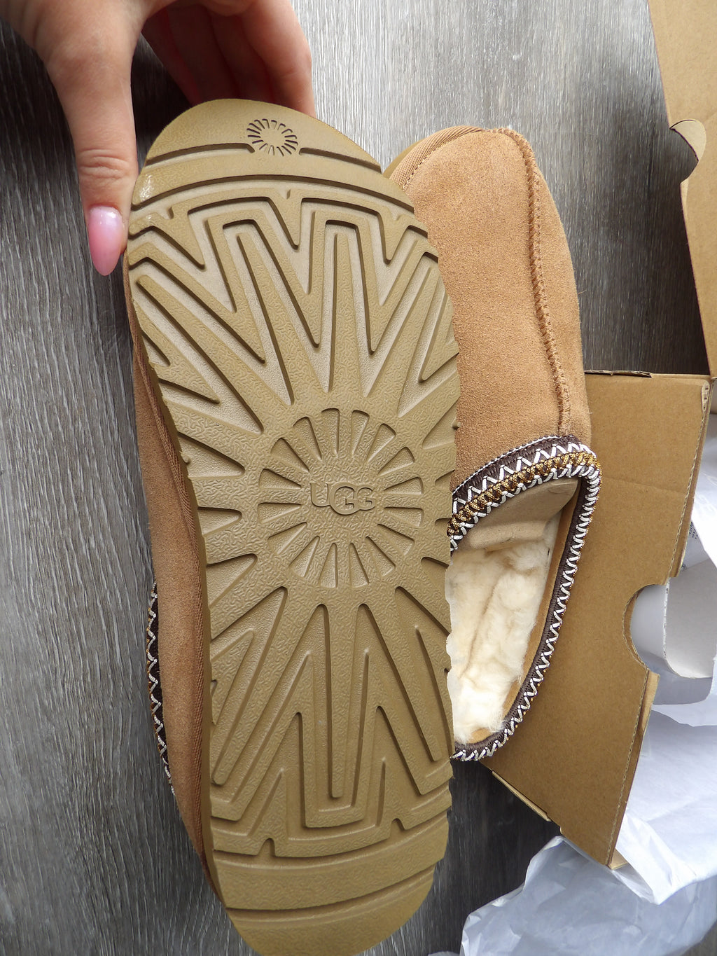 Ugg Womens Tasman Slippers size 10