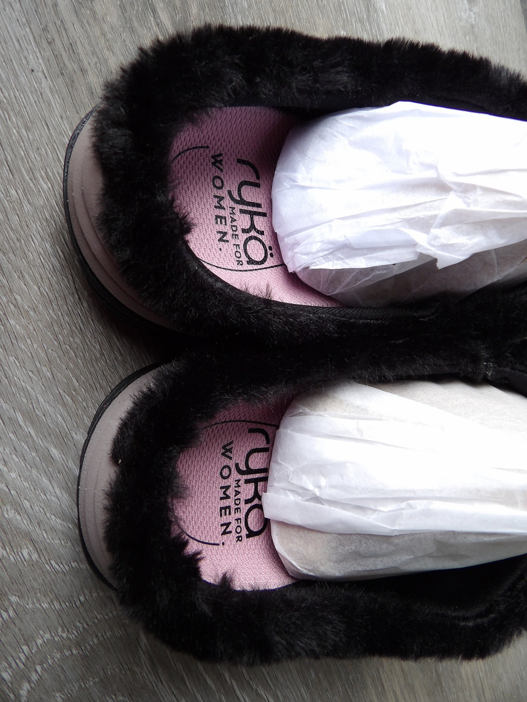 Ryka Arrow faux fur trim mules size 10