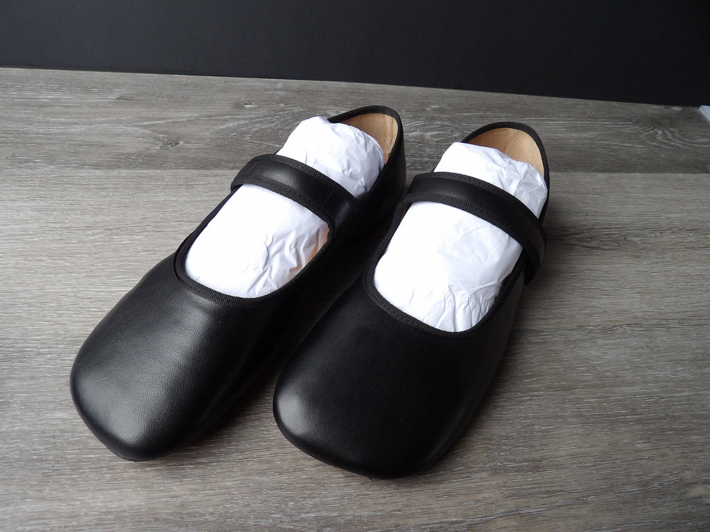Maeve Mary Jane Flats size 9