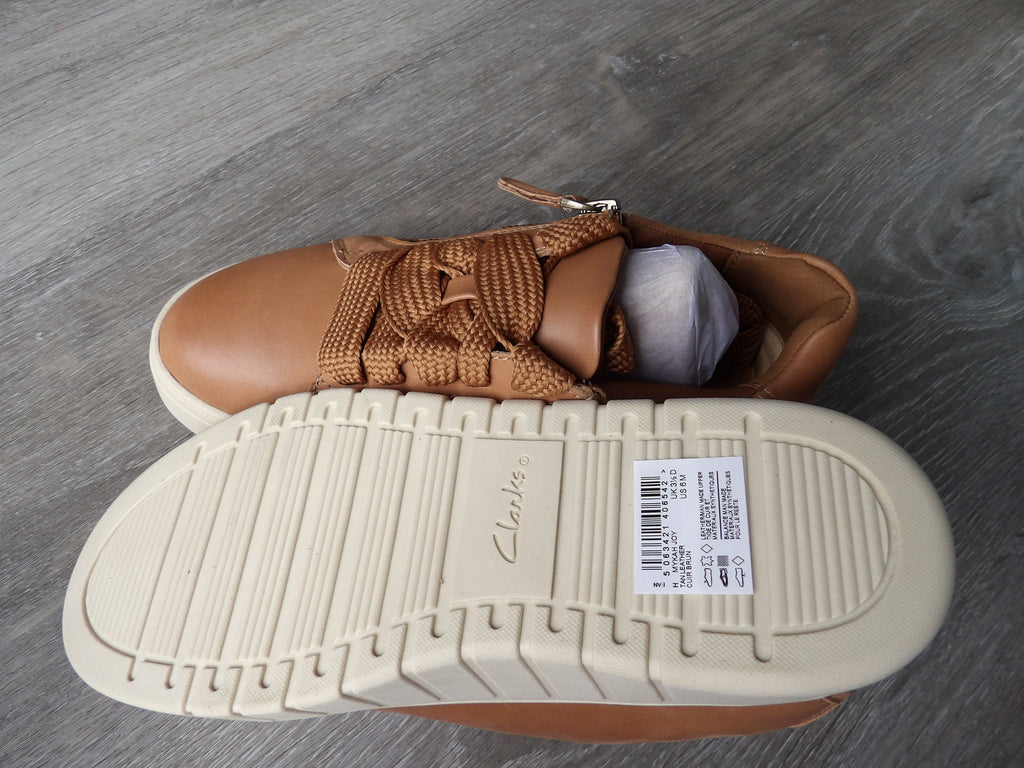 Clarks Womens Mykah Joy Sneakers size 6