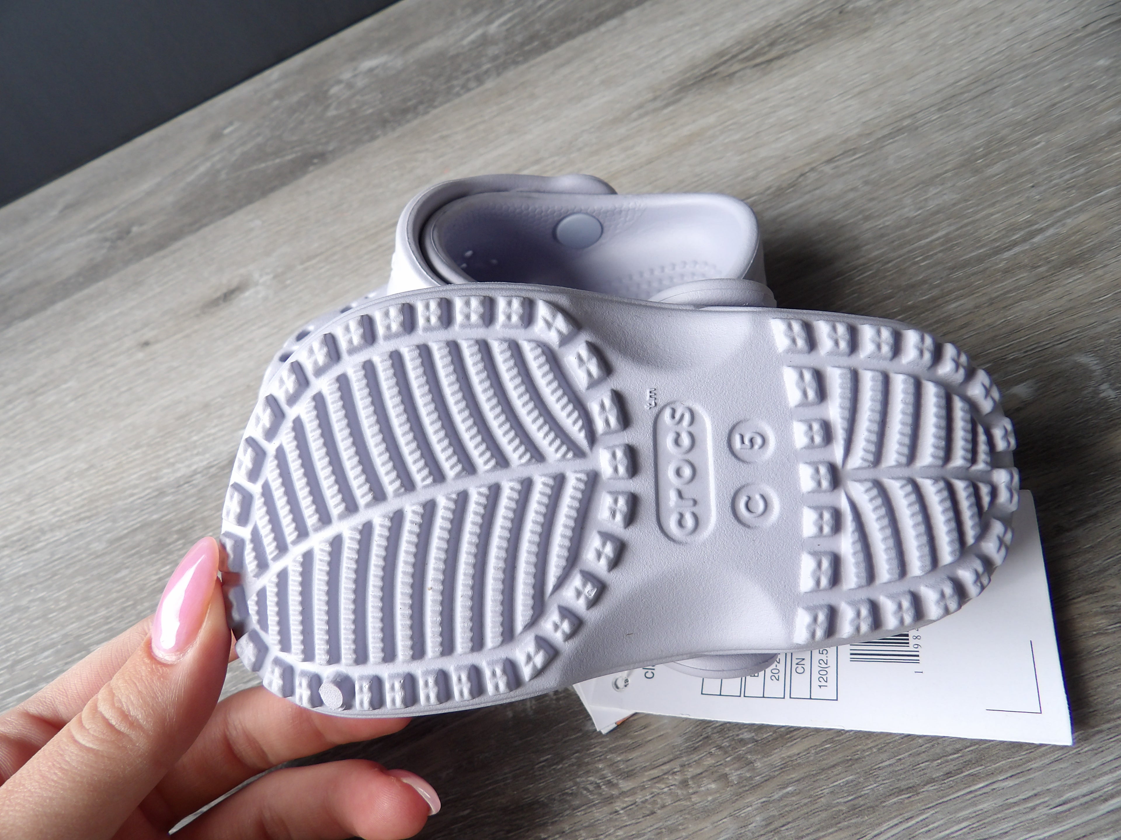 Crocs Floral Cut Out Kids Clogs size 5