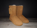 Bearpaw Women’s Elle Short Boots Size 9