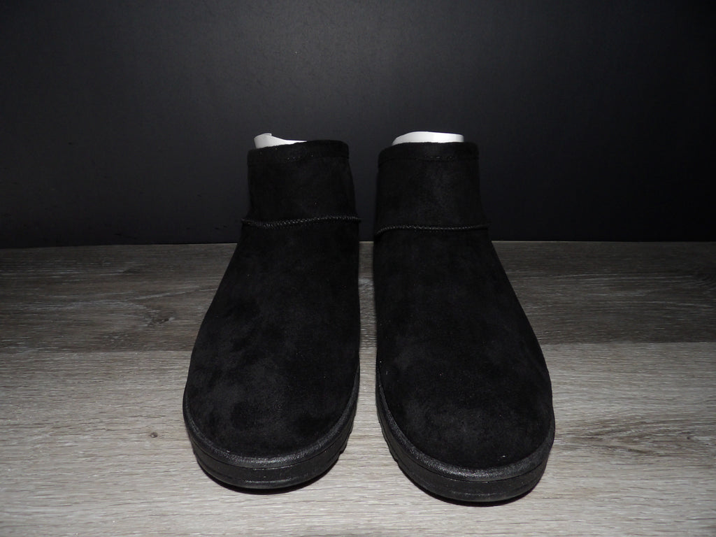 Sonoma Goods for Life black suede “Lupita” ankle boots Size 10