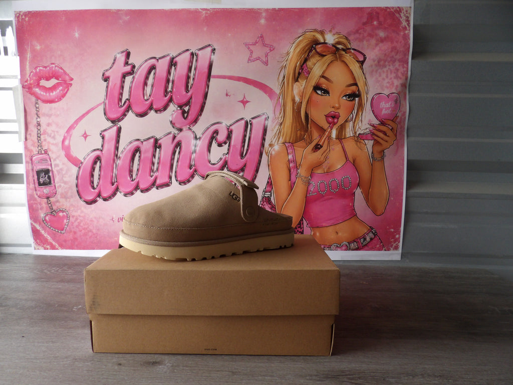 UGG - Women's Goldenstar Clog (Size Women's 7.5)